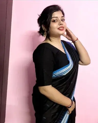 Call Girl in Malhargarh